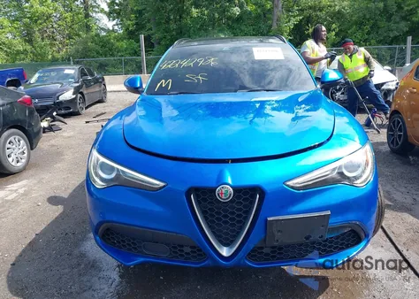 2018 Alfa Romeo Stelvio Ti Sport Awd from USA, damaged, VIN ZASFAKNN2J7B95719